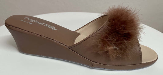 0102 Nappa e Camoscio Taupe con Piuma Suola Bufalo Ciabatte da camera Donna Original Milly Made in Italy