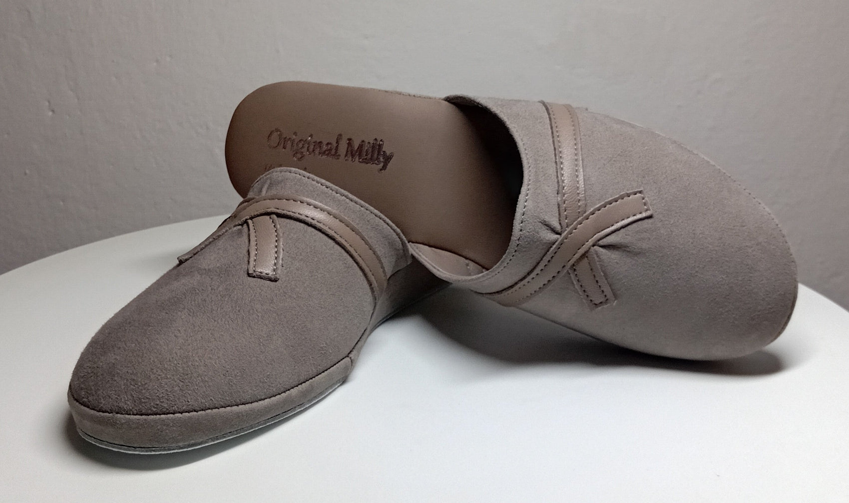 0022 Camoscio e Nappa Taupe Suola Bufalo Ciabatte da camera Donna Original Milly Made in Italy