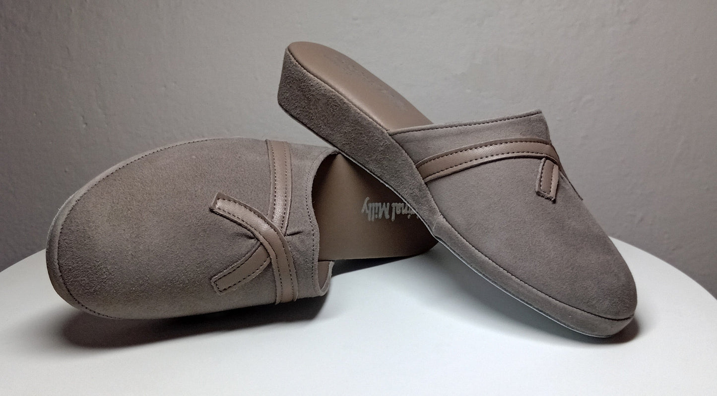 0022 Camoscio e Nappa Taupe Suola Bufalo Ciabatte da camera Donna Original Milly Made in Italy