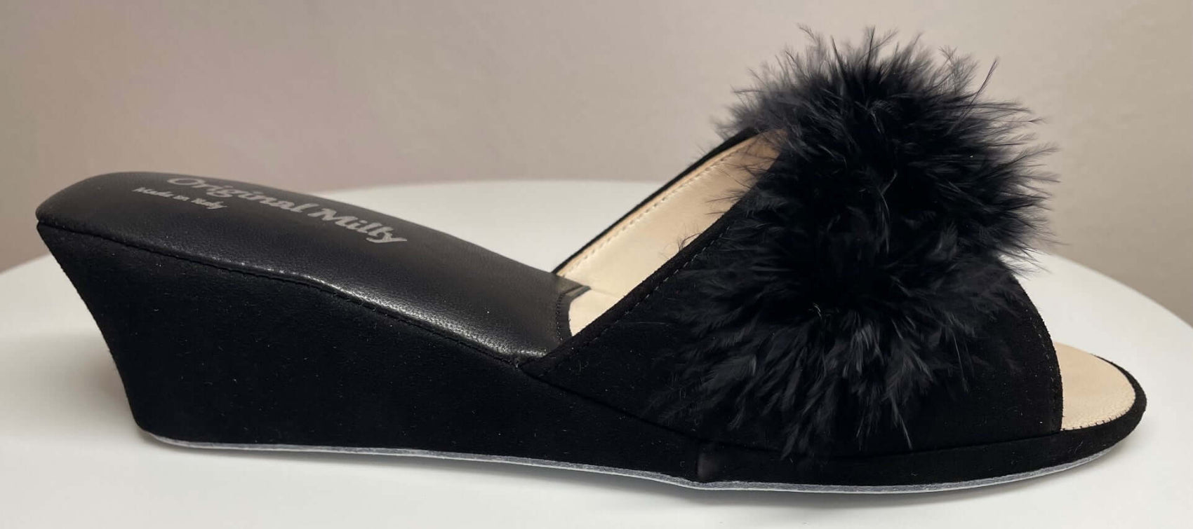 0029 Camoscio Nero con Piuma Suola Bufalo Ciabatte da camera Donna Original Milly Made in Italy