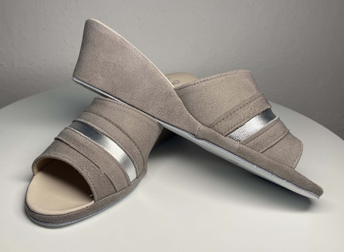 0076 Camoscio Taupe Suola Bufalo Ciabatte da camera Donna Original Milly Made in Italy