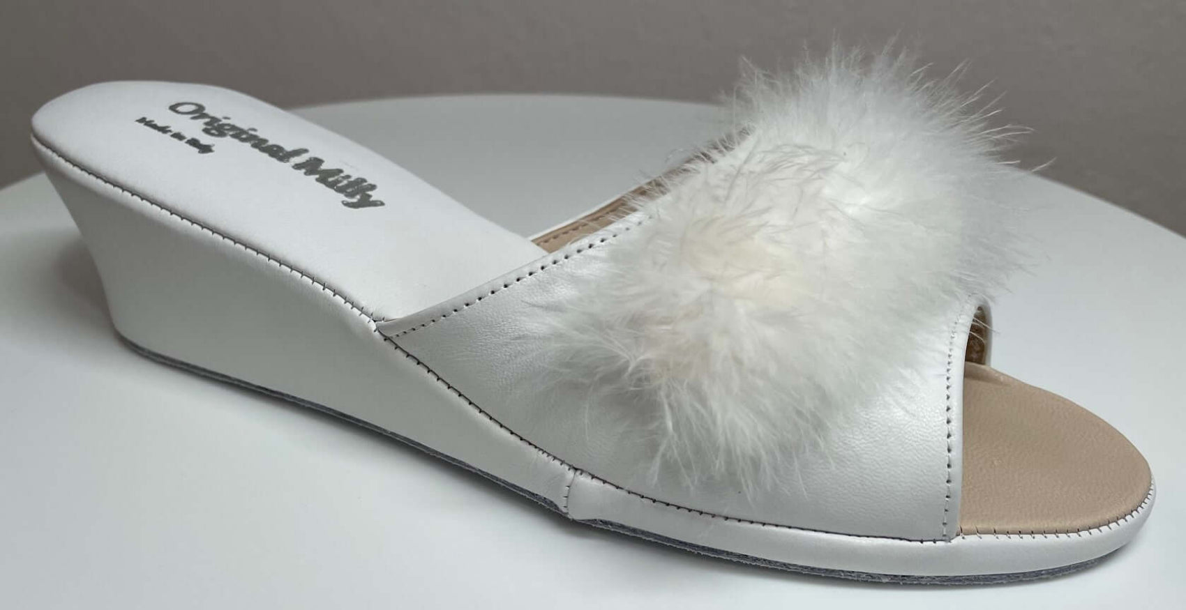 0102 Nappa Bianco con Piuma Suola Bufalo Ciabatte da camera Donna Original Milly Made in Italy - Foto N 2