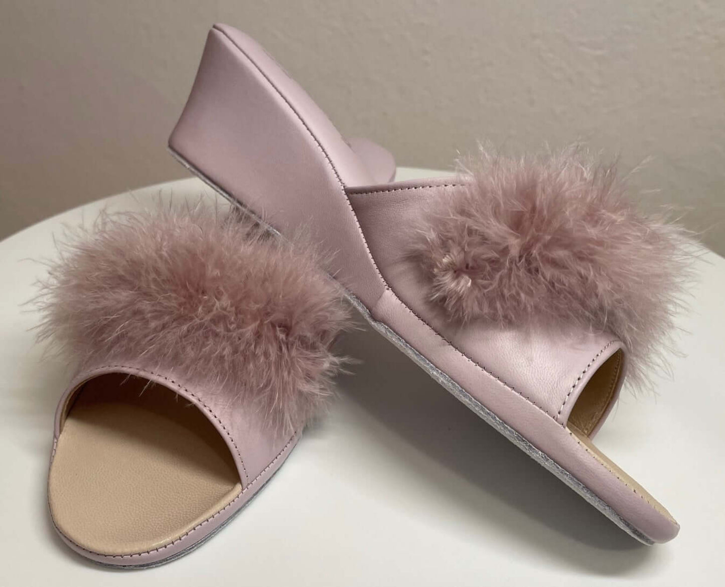 0102 Nappa Peonia con Piuma Suola Bufalo Ciabatte da camera Donna Original Milly Made in Italy - Foto N 4