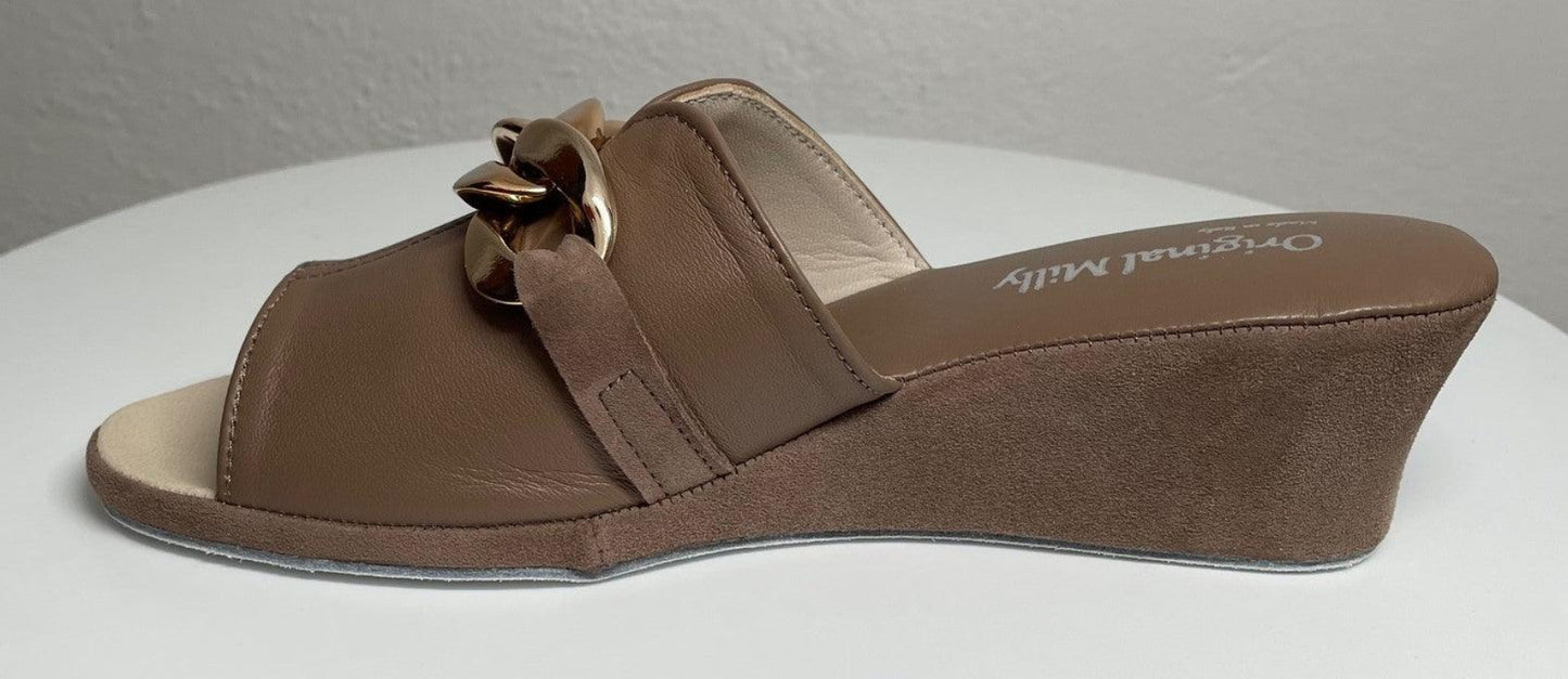 0105 Nappa e Camoscio Taupe con catena Suola Bufalo Ciabatte da camera Donna Original Milly Made in Italy