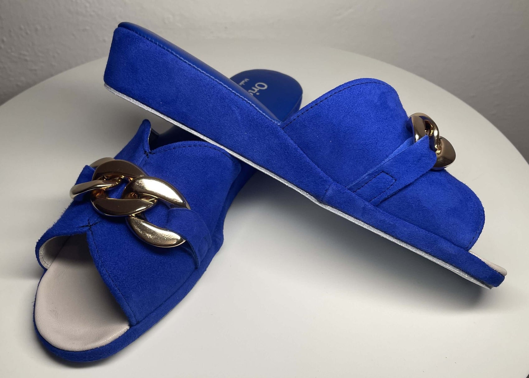 0106 Camoscio Blu con catena in Oro Suola Bufalo Ciabatte da camera Donna Original Milly Made in Italy