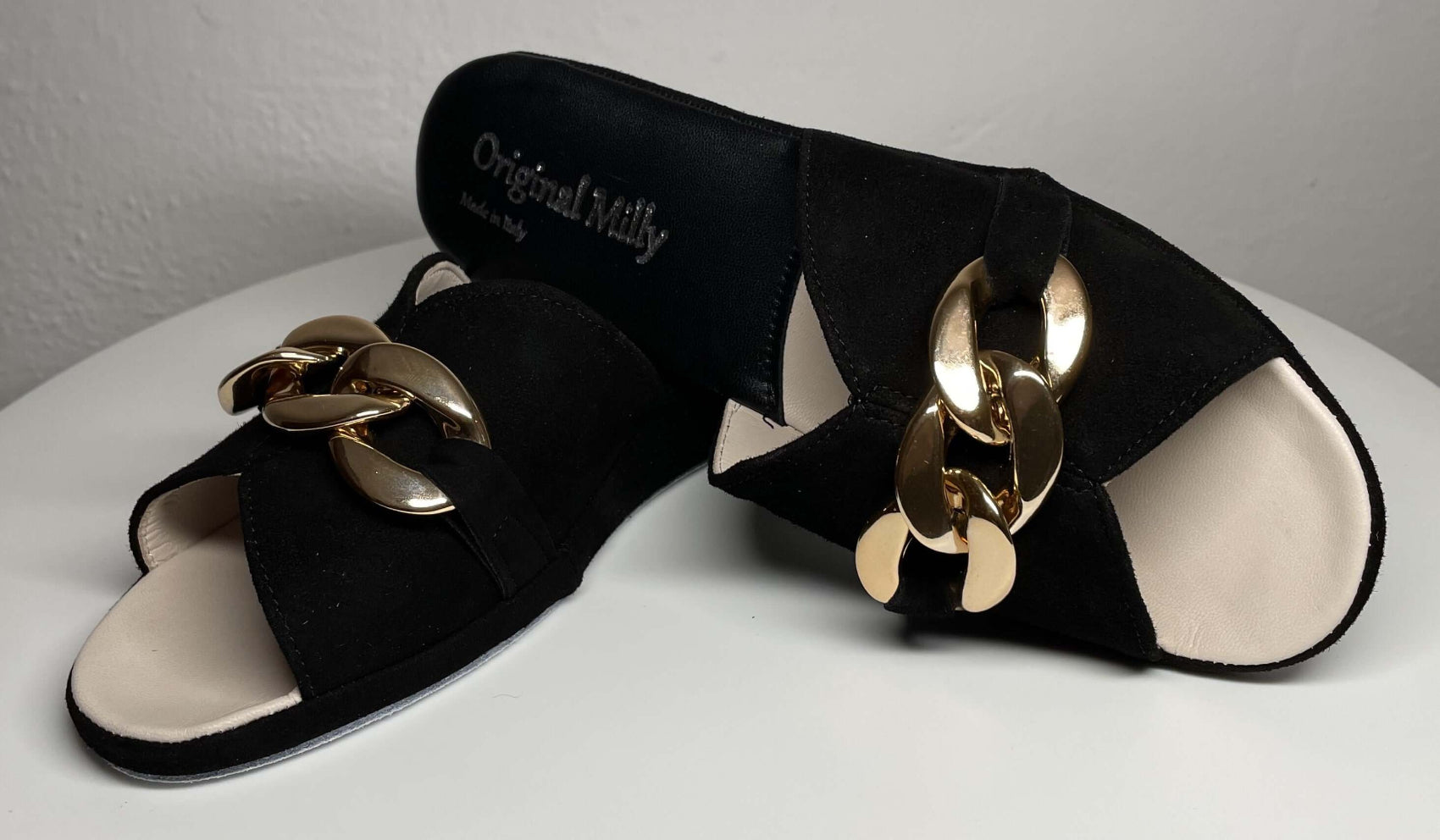 0106 Camoscio Nero con catena in Oro Suola Bufalo Ciabatte da camera Donna Original Milly Made in Italy