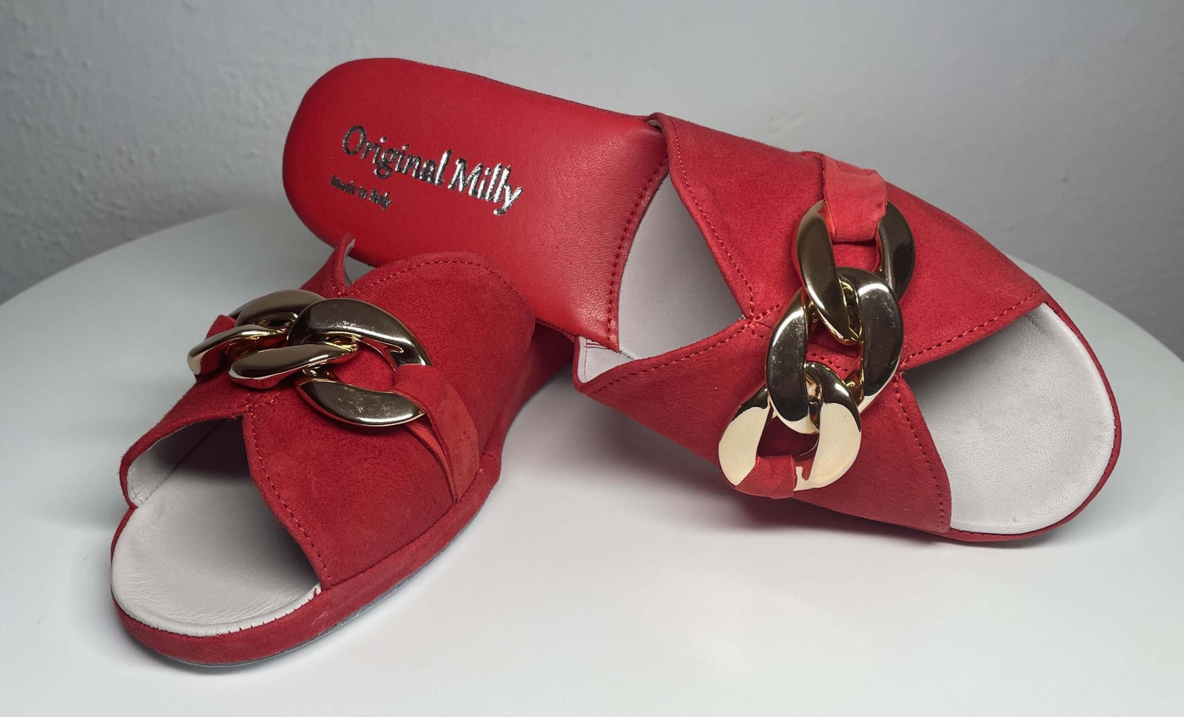 0106 Camoscio Rosso con catena in Oro Suola Bufalo Ciabatte da camera Donna Original Milly Made in Italy