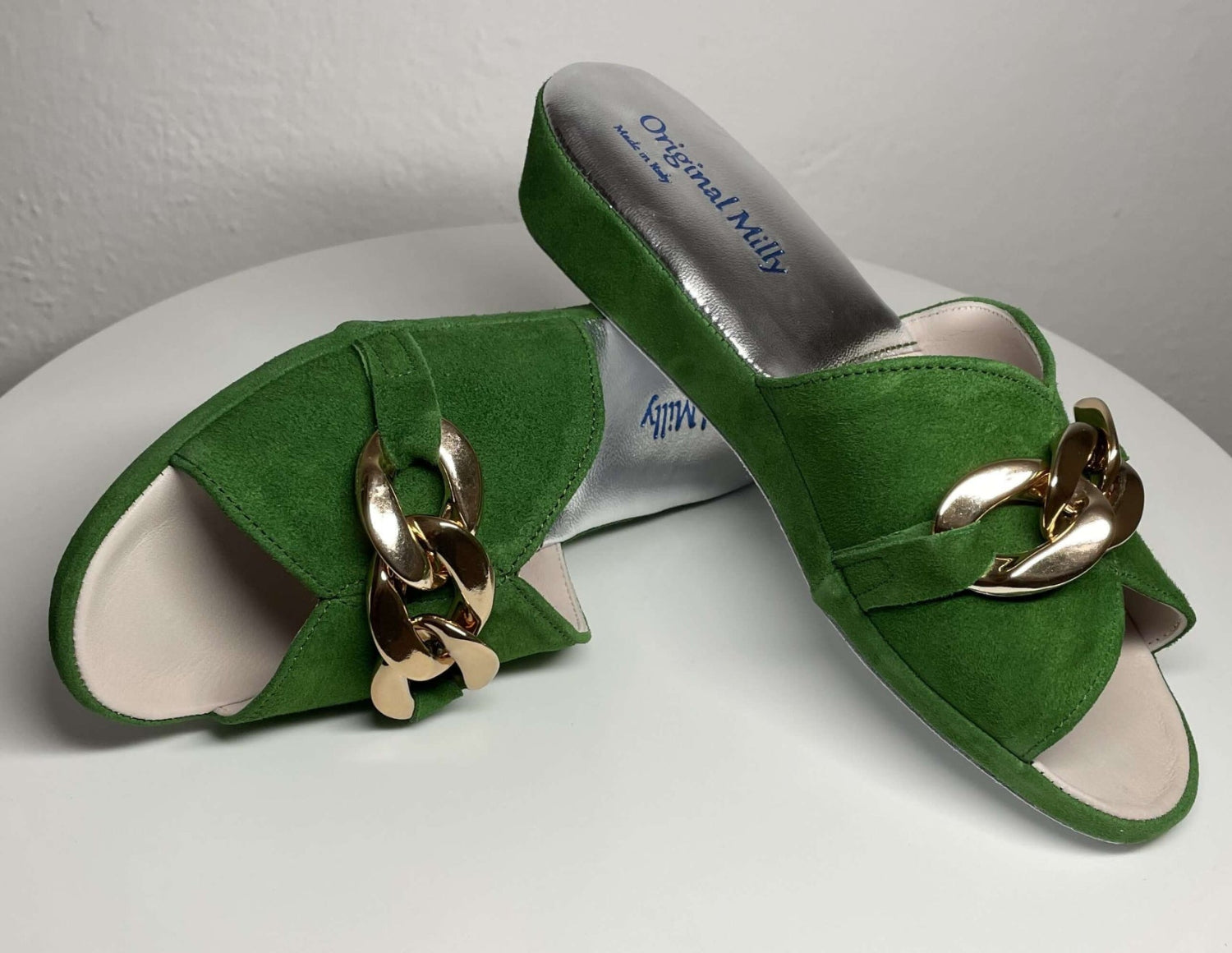 0106 Camoscio Verde con catena in oro Suola Bufalo Ciabatte da camera Donna Original Milly Made in Italy