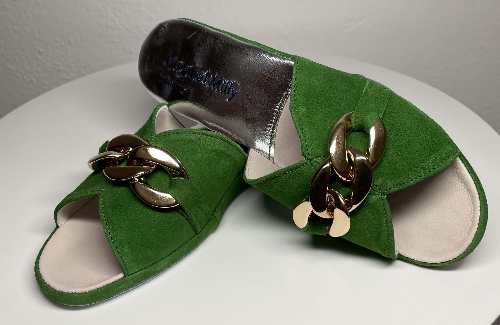 0106 Camoscio Verde con catena in oro Suola Bufalo Ciabatte da camera Donna Original Milly Made in Italy