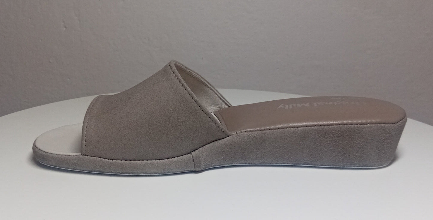 0202 Camoscio e Nappa Taupe Suola Bufalo Ciabatte da camera Donna Original Milly Made in Italy - Foto N 3