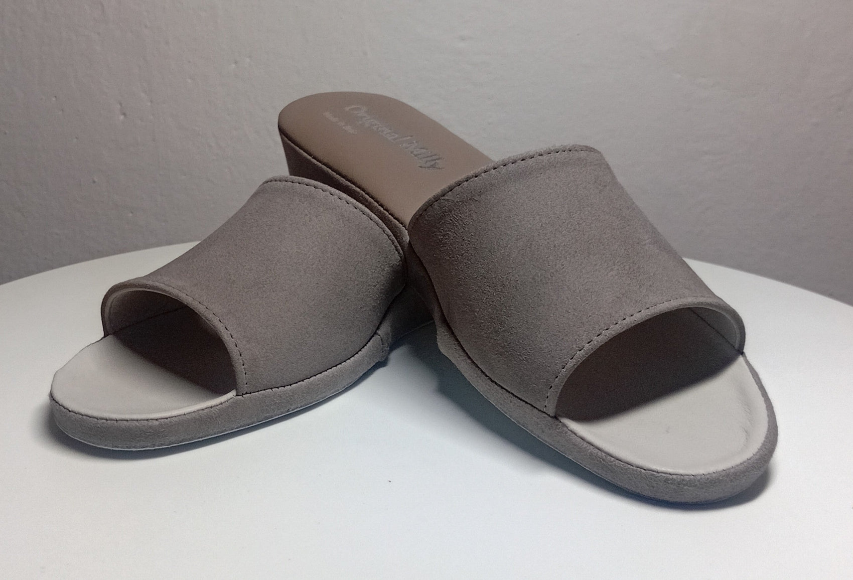0202 Camoscio e Nappa Taupe Suola Bufalo Ciabatte da camera Donna Original Milly Made in Italy - Foto N 4
