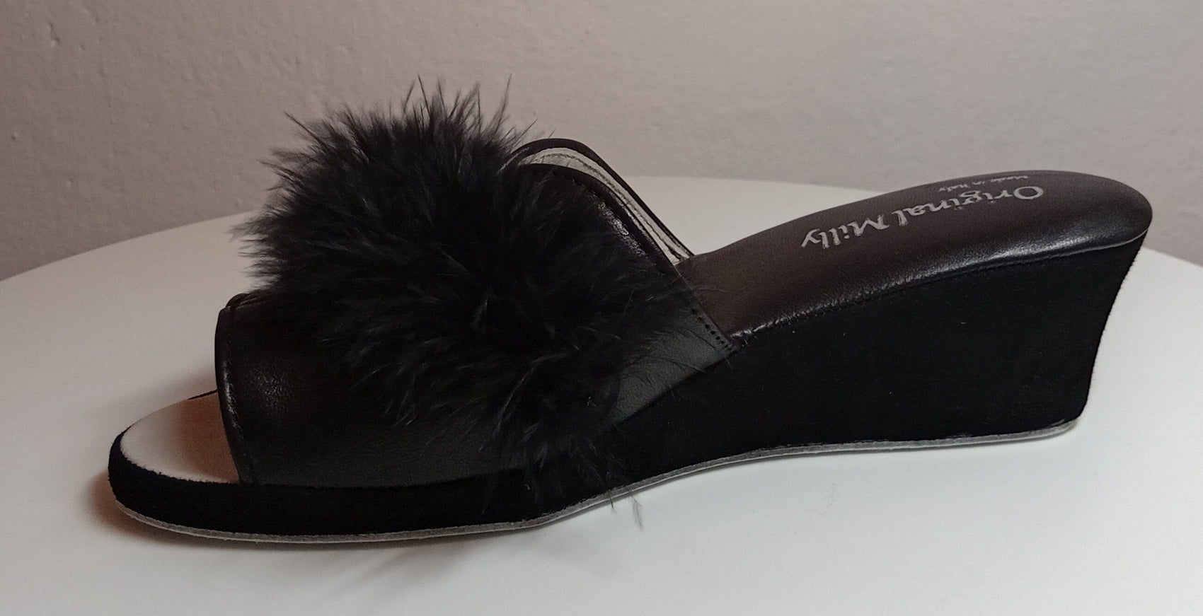 0301 Nappa e Camoscio Nero con Piuma Suola Bufalo Ciabatte da camera Donna Original Milly Made in Italy
