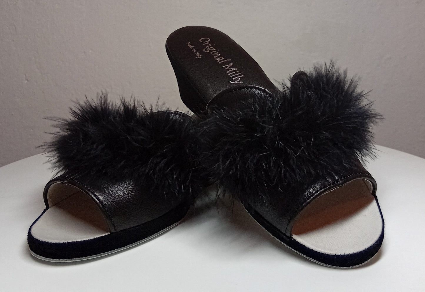 0301 Nappa e Camoscio Nero con Piuma Suola Bufalo Ciabatte da camera Donna Original Milly Made in Italy