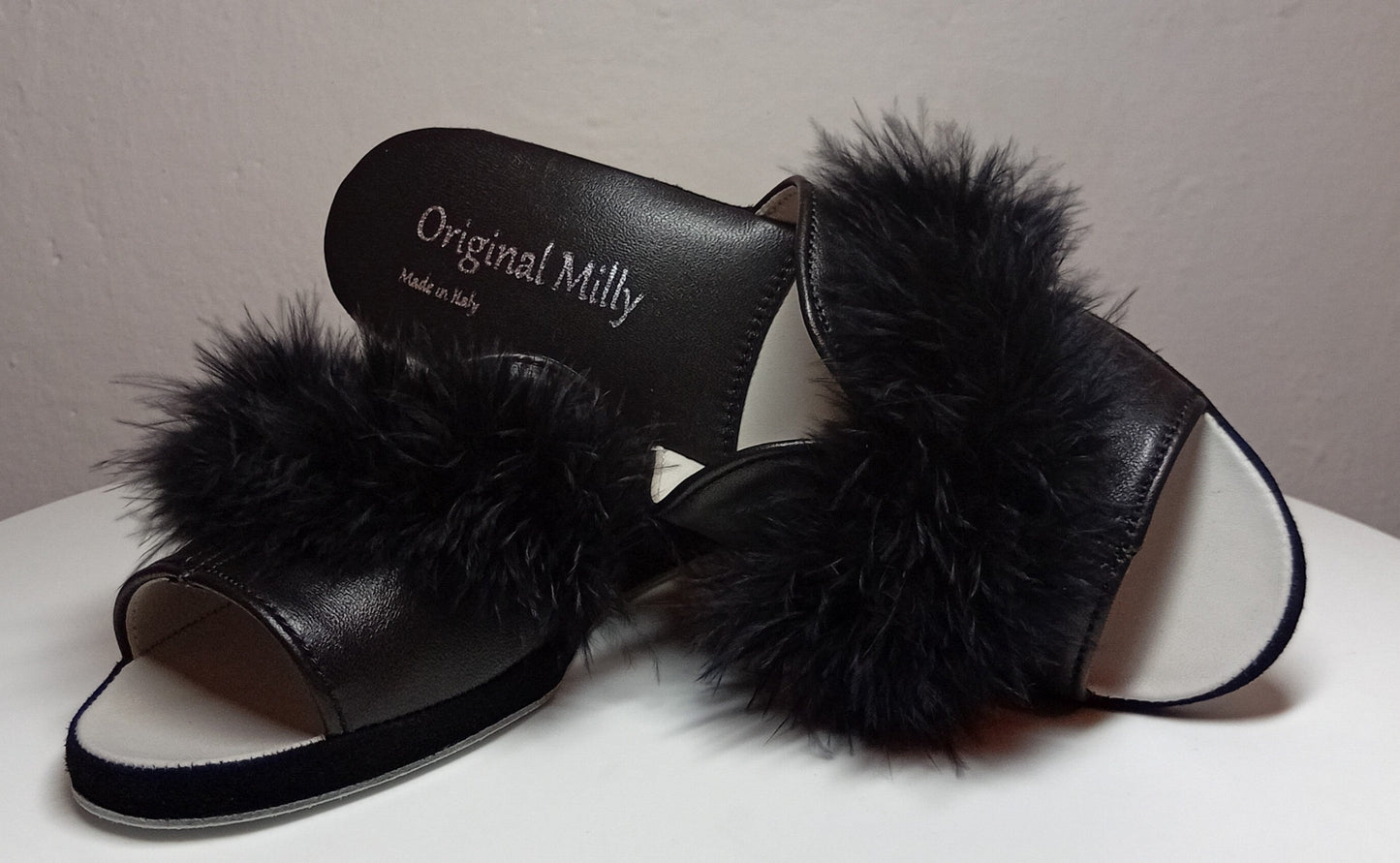 0301 Nappa e Camoscio Nero con Piuma Suola Bufalo Ciabatte da camera Donna Original Milly Made in Italy