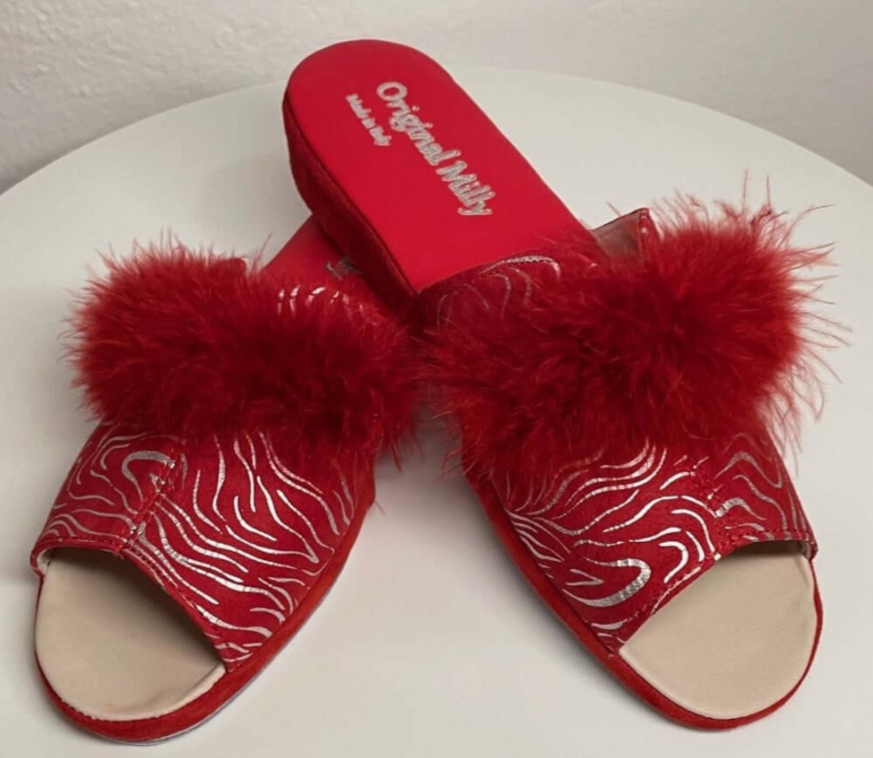 0302 Camoscio Zebrato Rosso con Piuma Suola Bufalo Ciabatte da camera Donna Original Milly Made in Italy