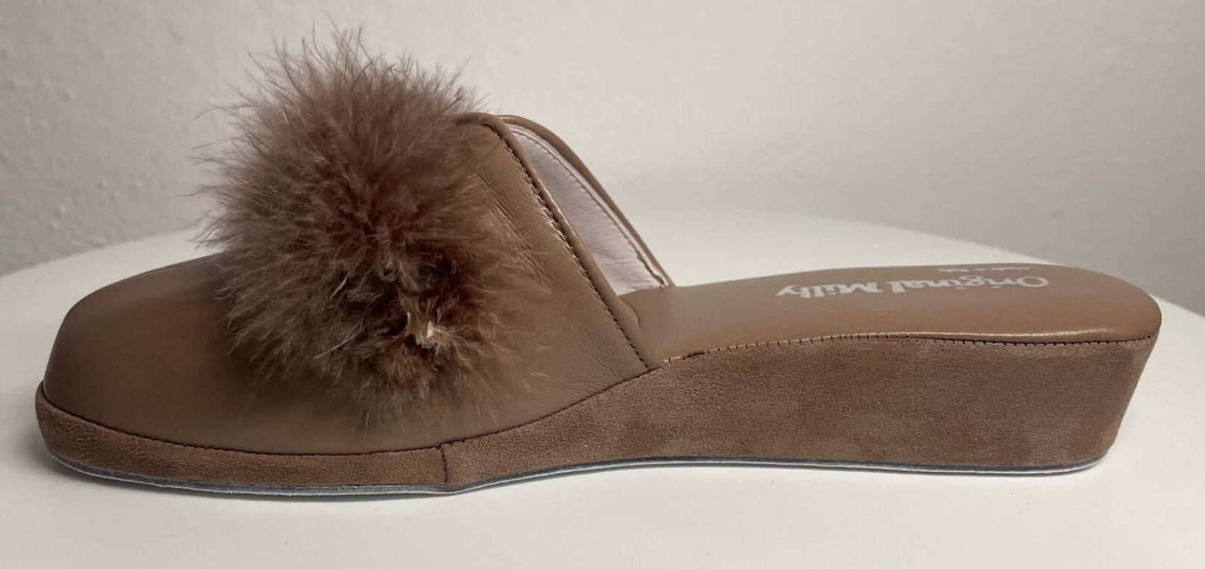0303 Nappa e Camoscio Taupe con Piuma Suola Bufalo Ciabatte da camera Donna Original Milly Made in Italy