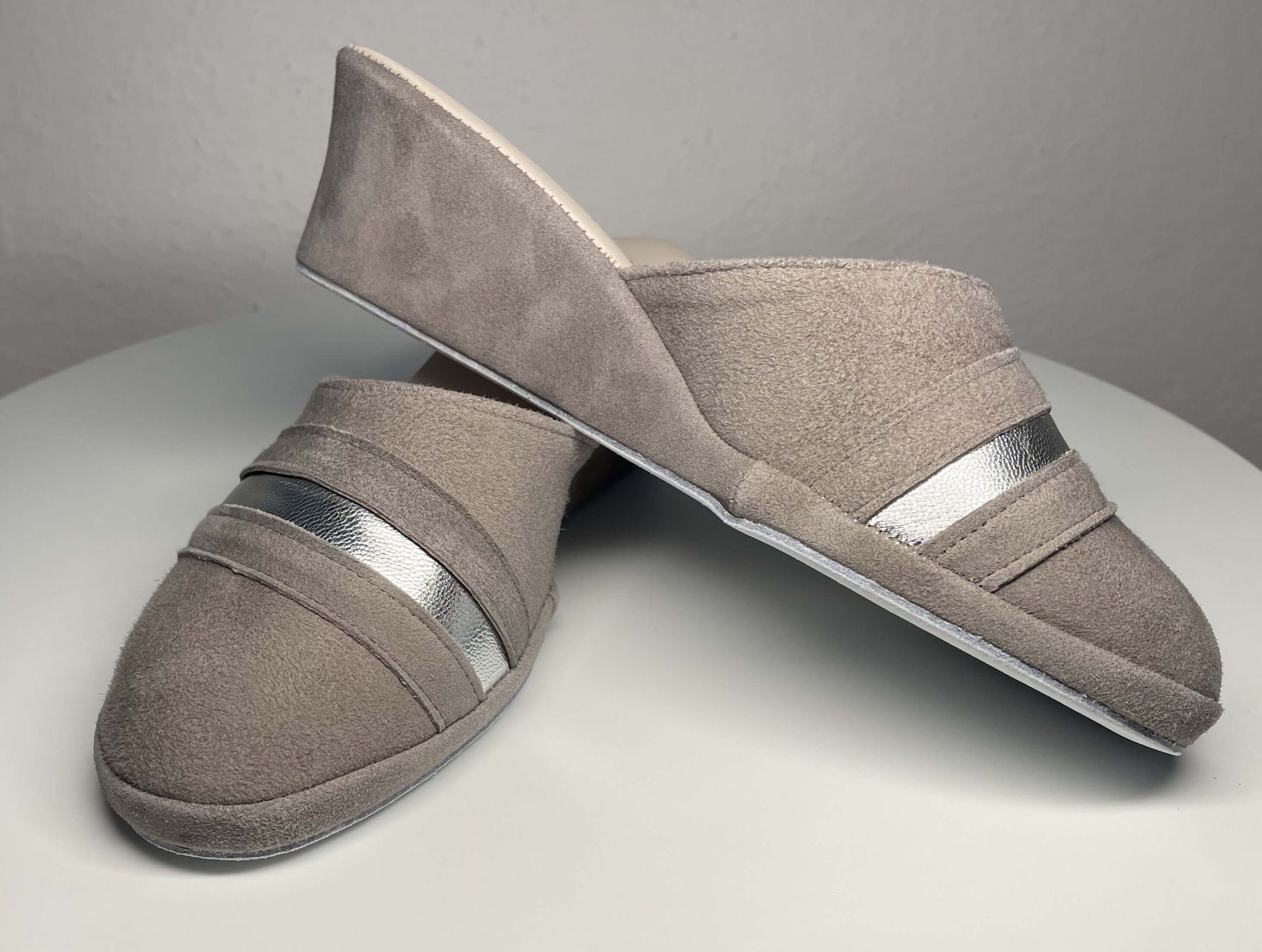 0706 Camoscio Taupe Suola Bufalo Ciabatte da camera Donna Original Milly Made in Italy