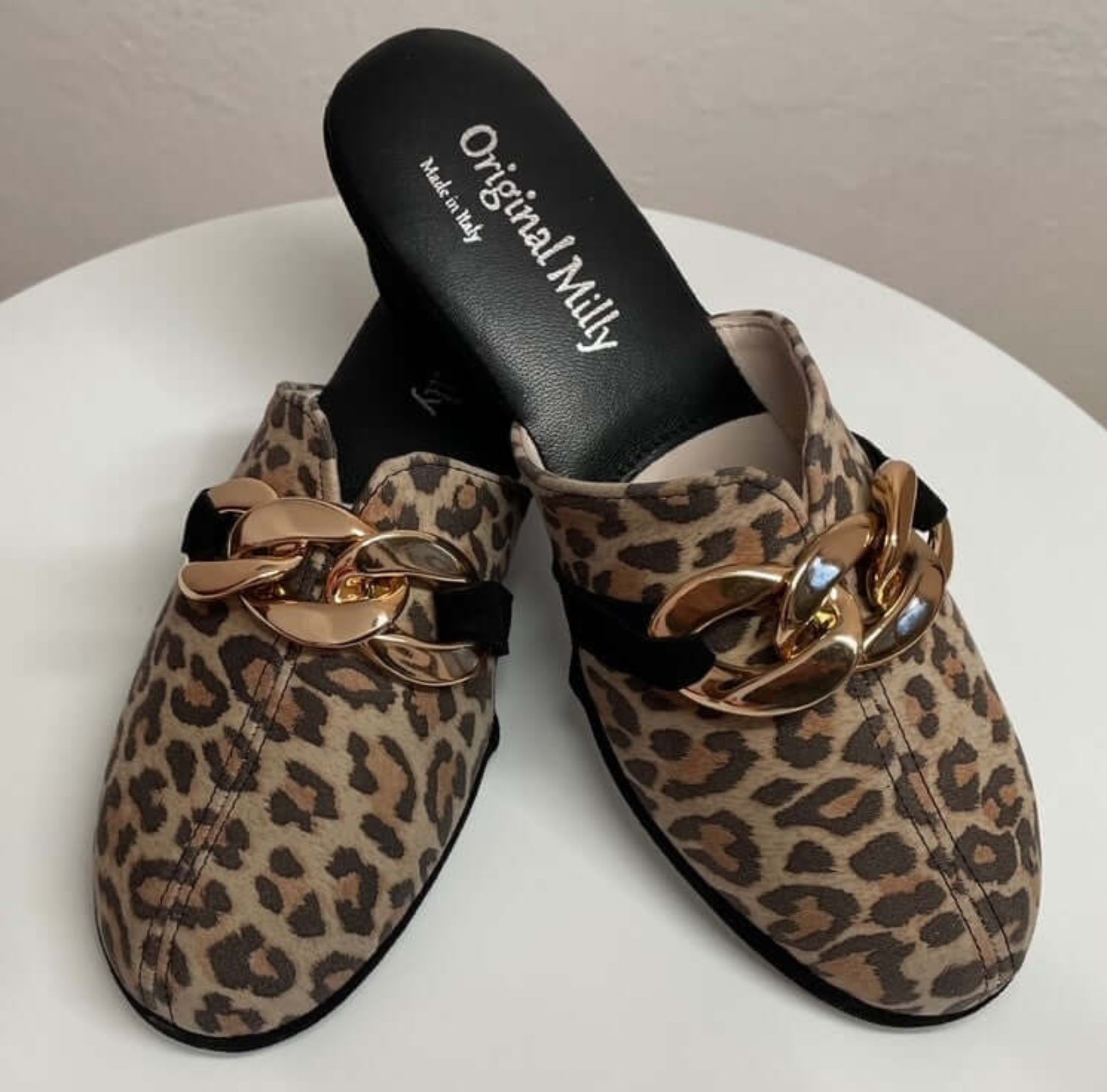 1001 Camoscio Leopardo con catena in Oro suola Bufalo Ciabatte da camera Donna Original Milly Made in Italy