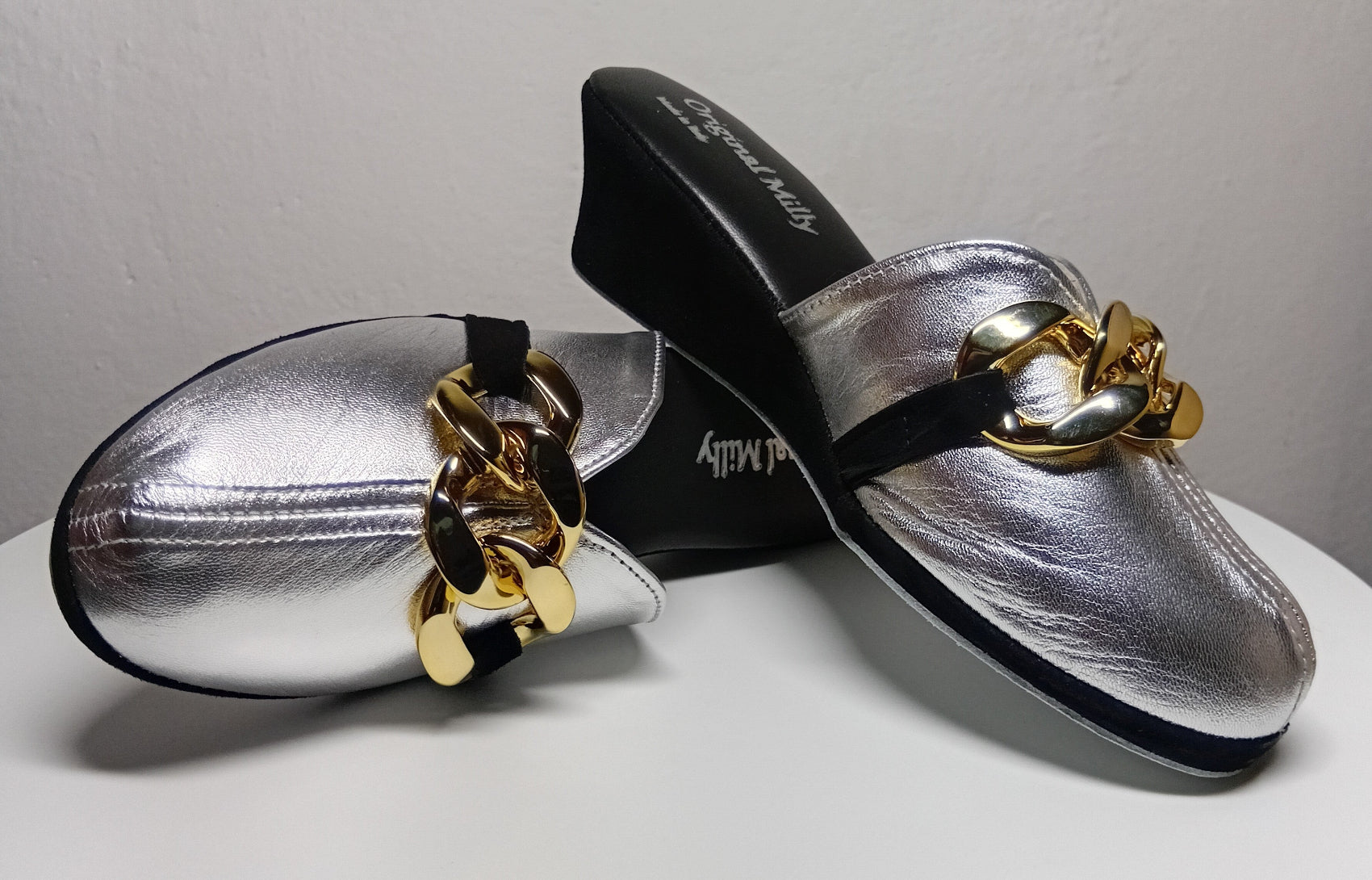 1001 Nappa e Camoscio Nero Argento  con Catena in Oro Suola Bufalo Ciabatte da camera Donna Original Milly Made in Italy - Foto N 7
