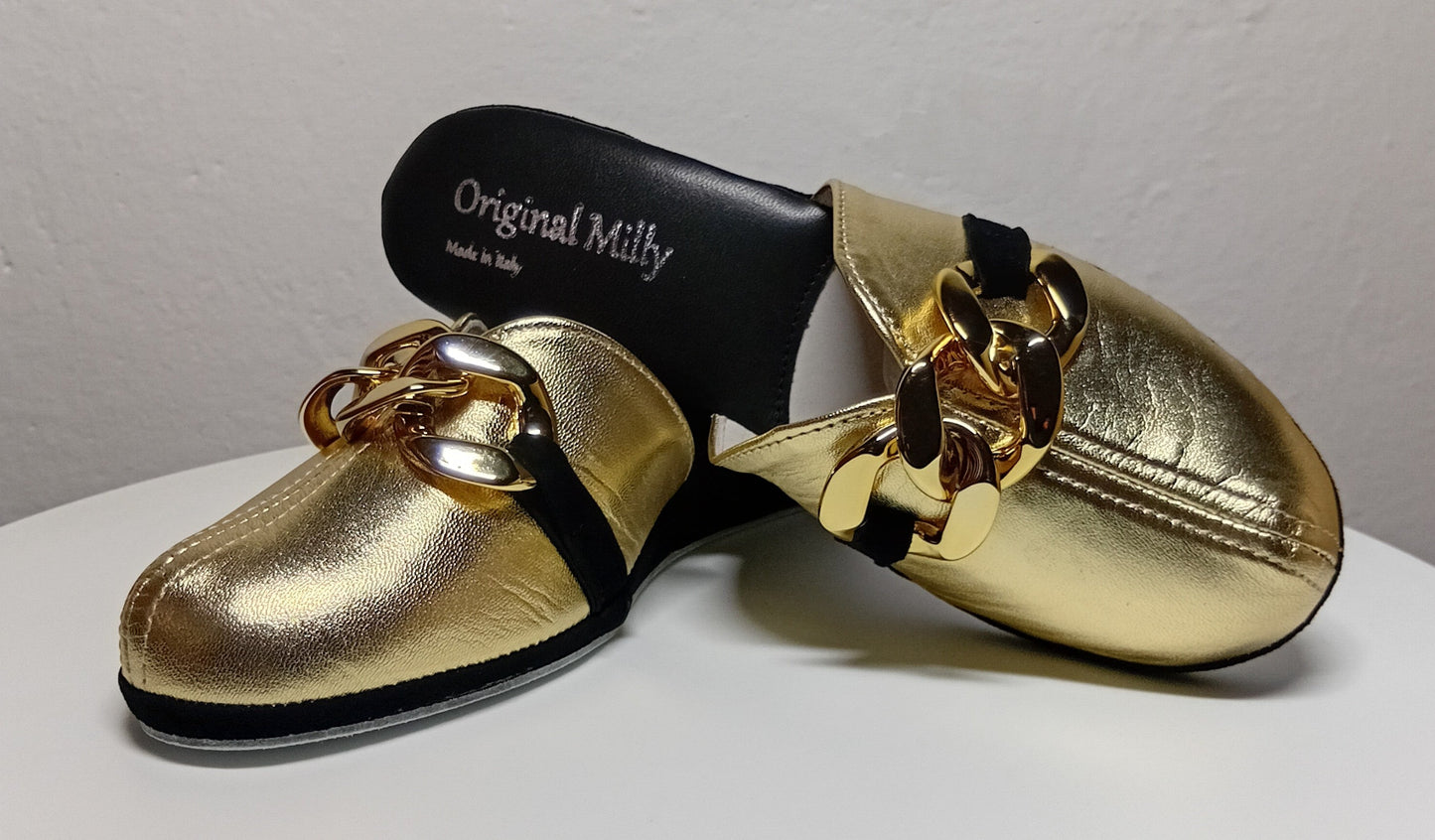 1001 Nappa e Camoscio Nero Oro con Catena in Oro Suola Bufalo Ciabatte da camera Donna Original Milly Made in Italy - Foto N 6