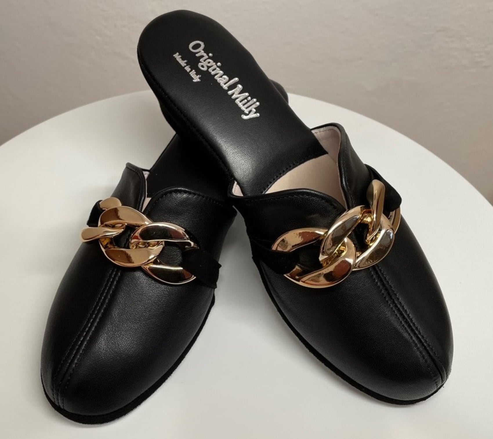 1001 Nappa e Camoscio Nero con catena in Oro suola Bufalo Ciabatte da camera Donna Original Milly Made in Italy
