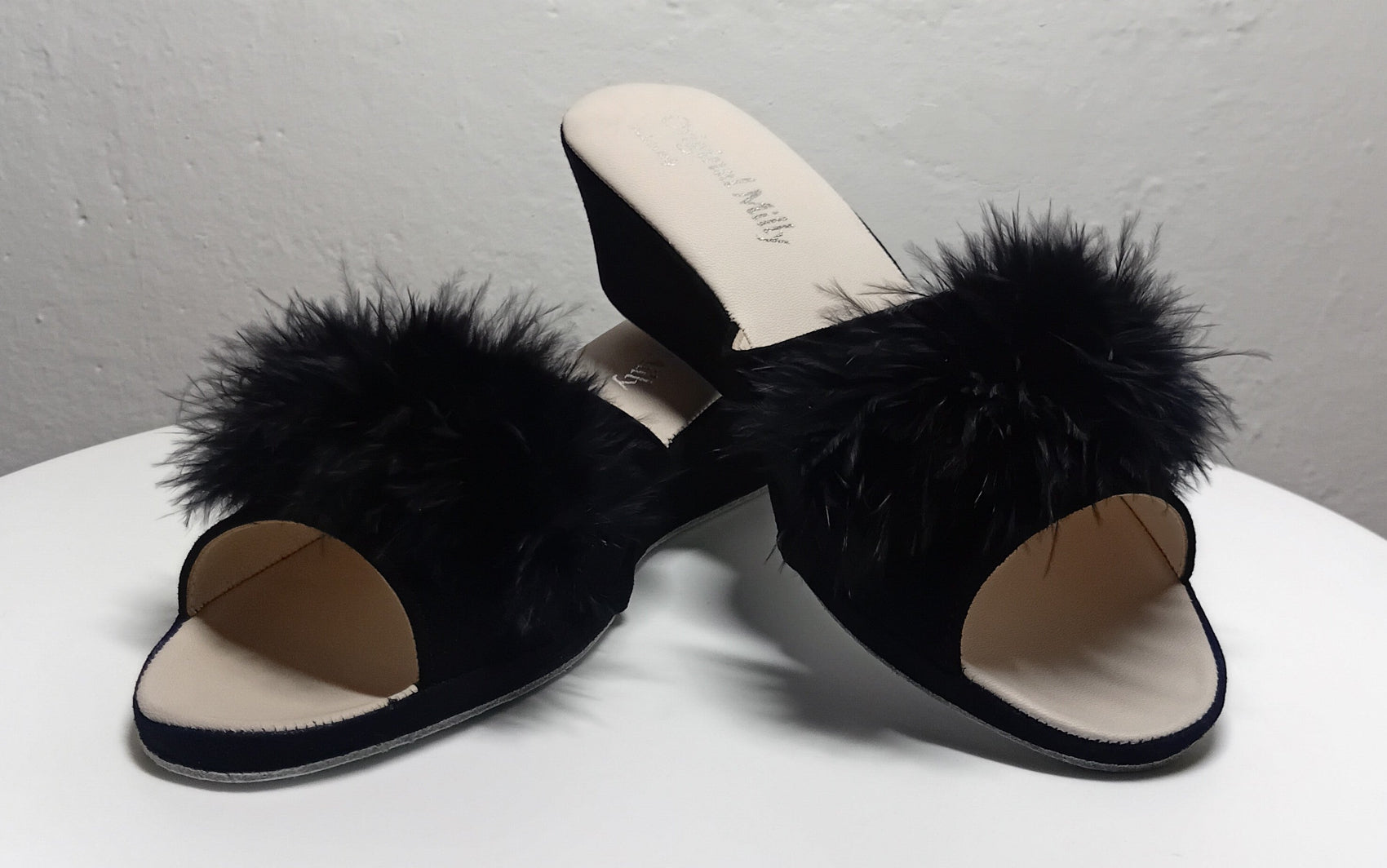 102 Camoscio Nero con piuma suola Bufalo Ciabatte da camera Donna Original Milly Made in Italy - Foto N 4