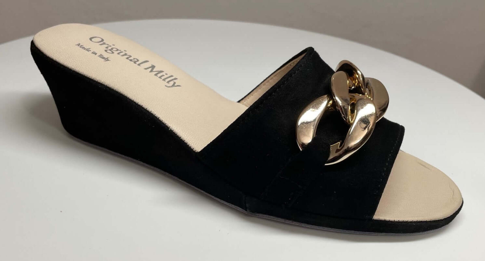 105 Camoscio Nero con catena in Oro suola Bufalo Ciabatte da camera Donna Original Milly Made in Italy