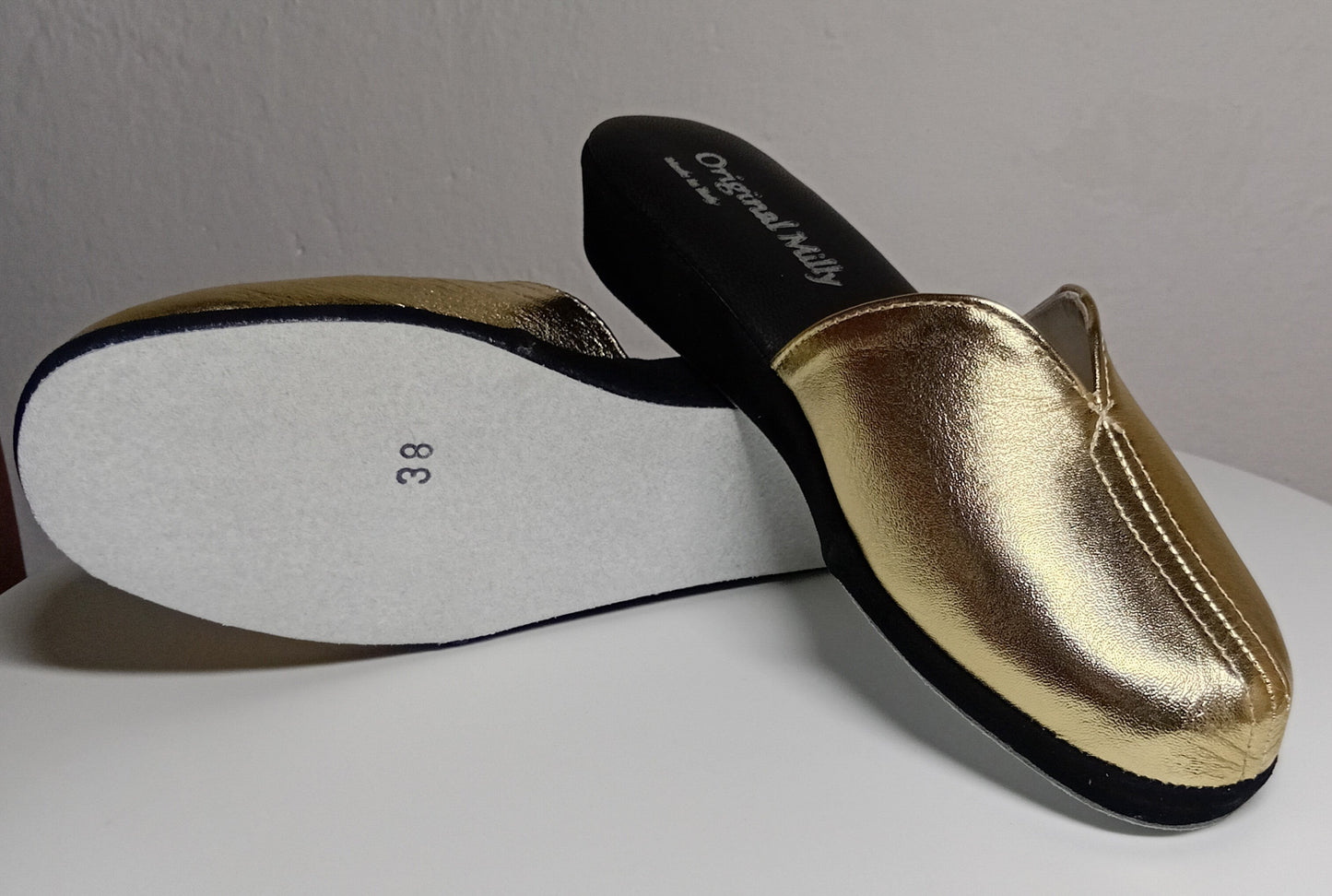 1200 Nappa Nero Oro suola Bufalo Ciabatte da camera Donna Original Milly Made in Italy - Foto N 8