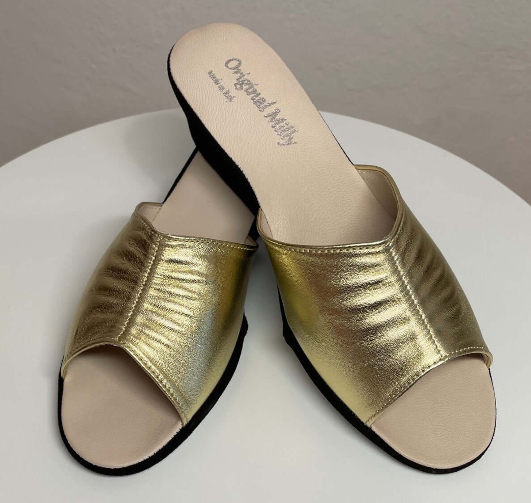 1705 Nappa e Camoscio Nero Oro suola Bufalo Ciabatte da camera Donna Original Milly Made in Italy