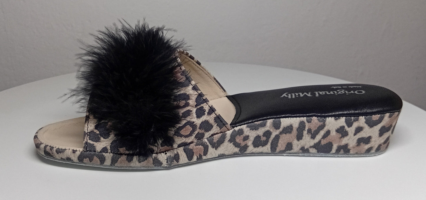 203 Camoscio Leopardo con piuma suola Bufalo Ciabatte da camera Donna Original Milly Made in Italy - Foto N 3