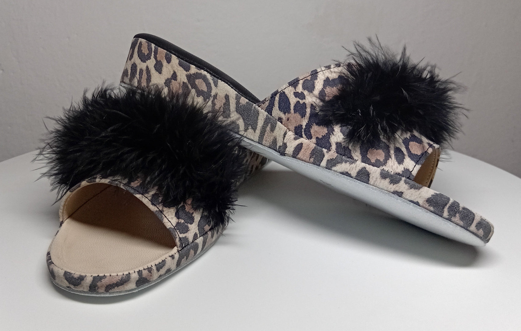 203 Camoscio Leopardo con piuma suola Bufalo Ciabatte da camera Donna Original Milly Made in Italy - Foto N 5
