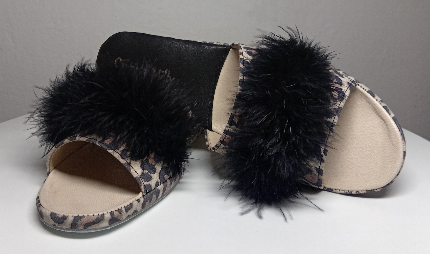 203 Camoscio Leopardo con piuma suola Bufalo Ciabatte da camera Donna Original Milly Made in Italy - Foto N 6