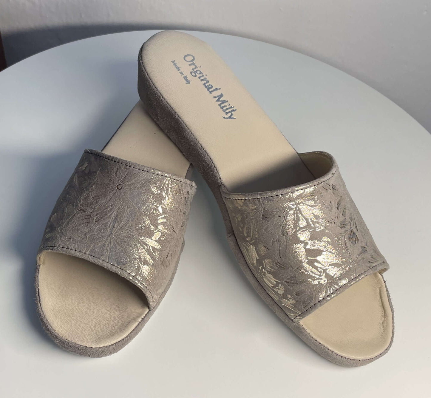 203 Camoscio Taupe a Fiori Suola Bufalo Ciabatte da camera Donna Original Milly Made in Italy