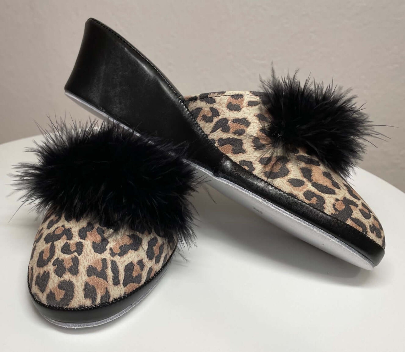 300 Camoscio Leopardo con piuma suola Bufalo Ciabatte da camera Donna Original Milly Made in Italy