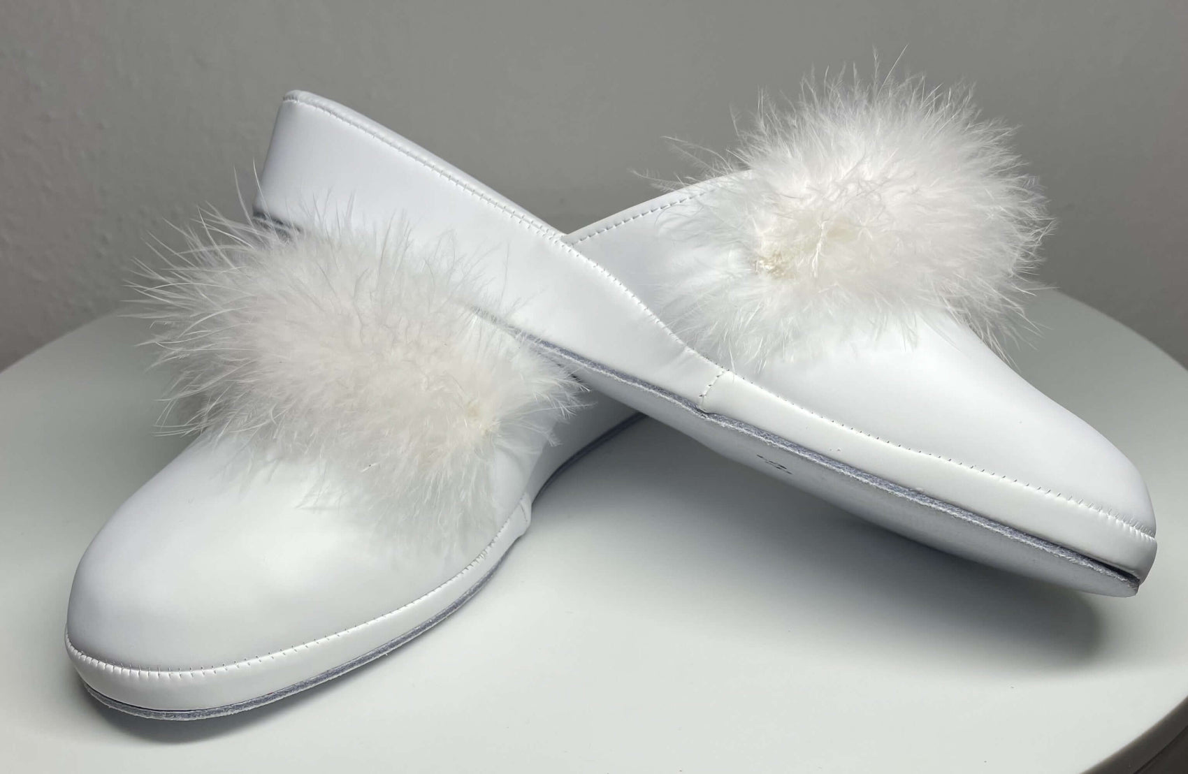 302 Ecopelle Bianco con Piuma Suola Bufalo Ciabatte da camera Donna Original Milly Made in Italy