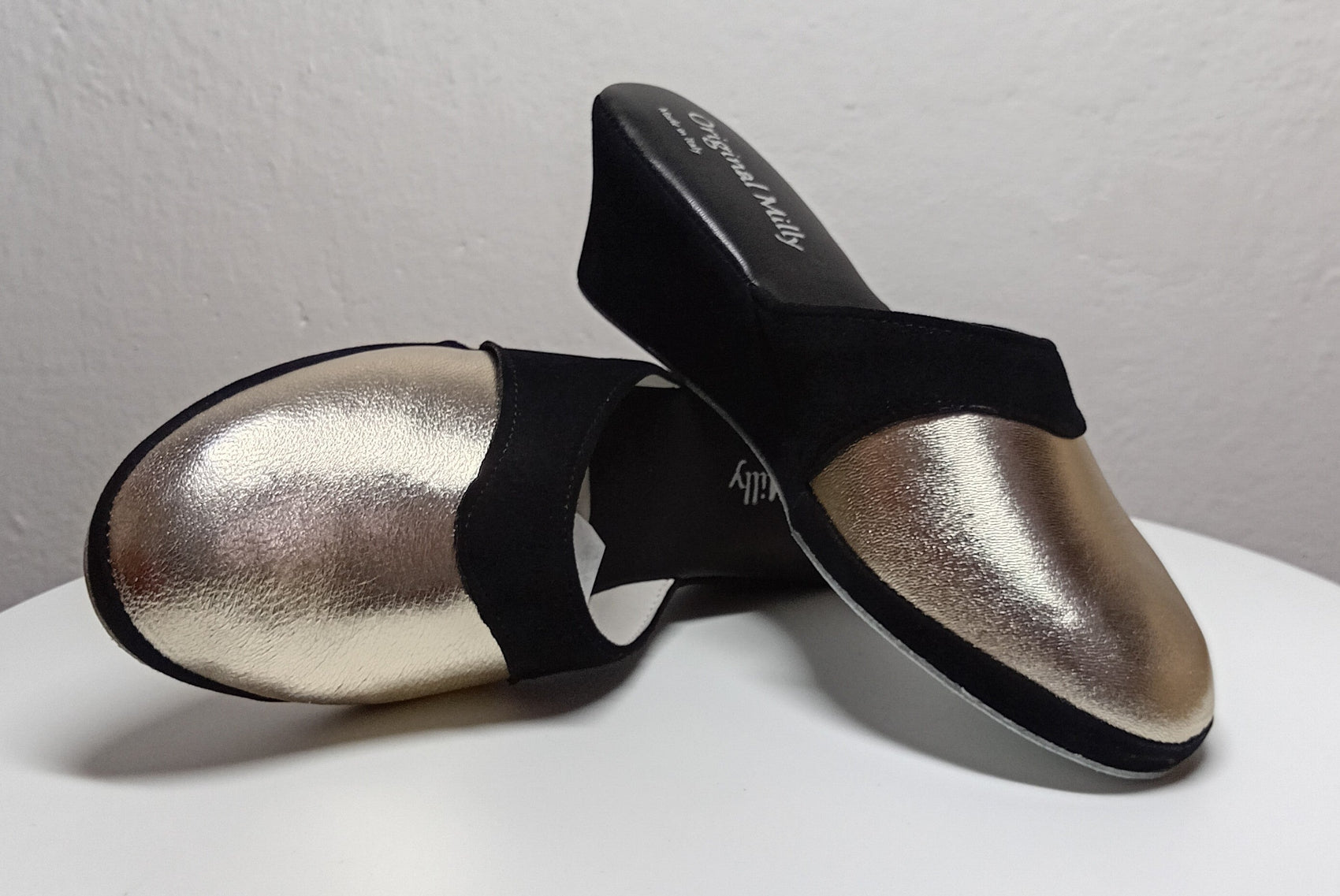 7210 Nappa e Camoscio Nero Oro Ciabatte da camera Donna artigianale Original Milly Made in Italy - Foto N 7