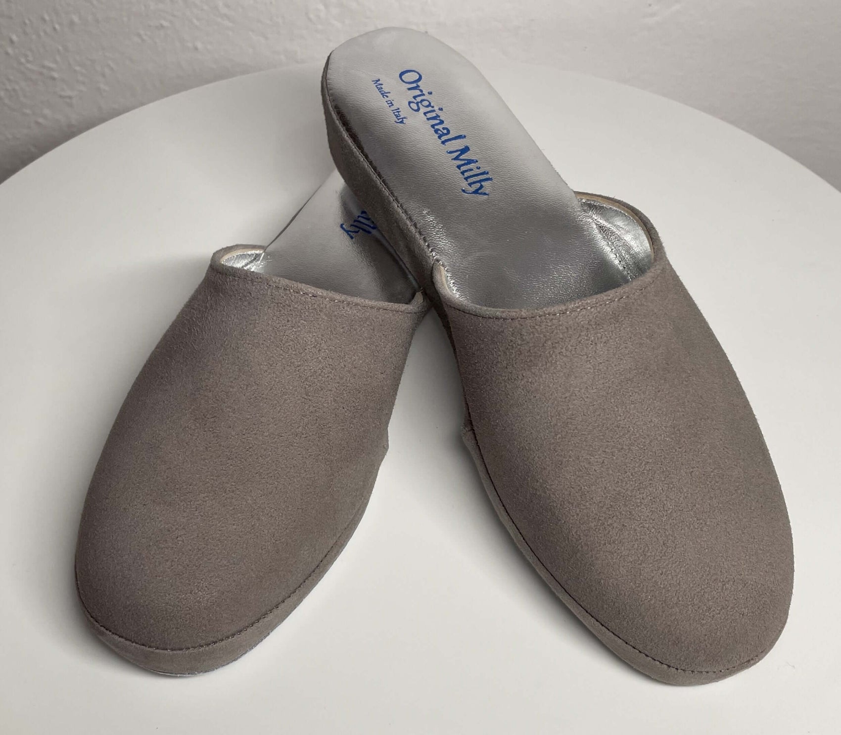 9002 Camoscio Taupe Suola Bufalo Ciabatte da camera Donna Original Milly Made in Italy